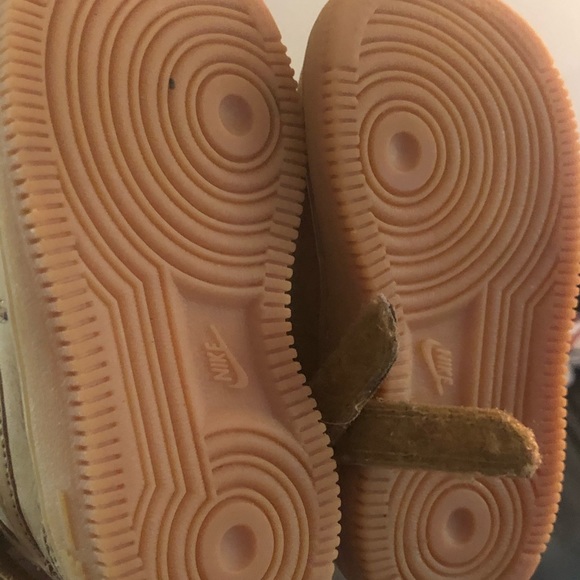 Size 7 Toddler Nike Forces - Picture 3 of 3